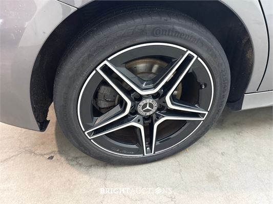 Mercedes-Benz A250 e AMG Line 262pk 2021 A-klasse, N-353-ZN