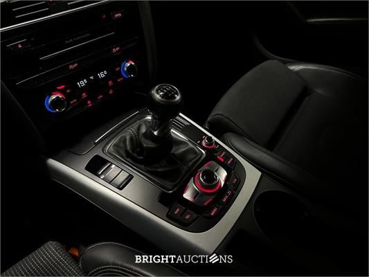 Audi A4 Avant 1.8 TFSI S Edition 120pk 2013 (Origineel-NL), 26-ZRP-1