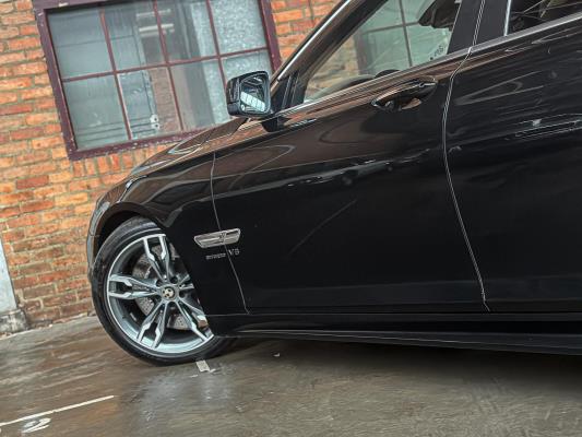 BMW ActiveHybrid7 F04 4.4 V8 465pk 2011