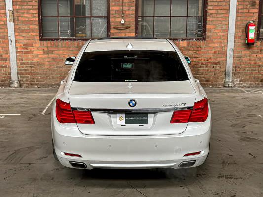 BMW ActiveHybrid7 F04 4.4 V8 465pk 2011 F04 Youngtimer
