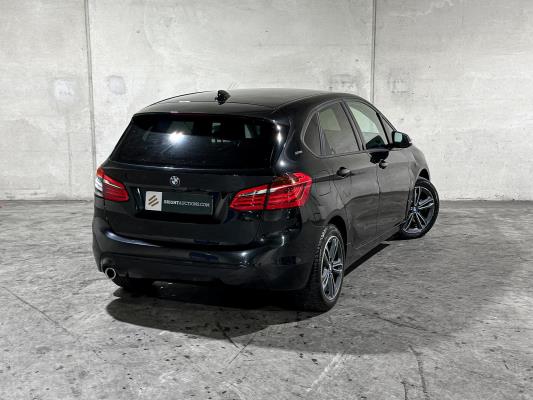 BMW 225xe Active Tourer iPerformance High Executive 2-serie 136pk 2019, P-518-JD
