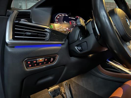 BMW X7 M50d High Executive M-Sport 400pk 2019, NL-Kenteken