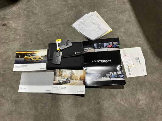 Renault Clio 1.6 R.S. Trophy 220pk 2015, K-787-PD