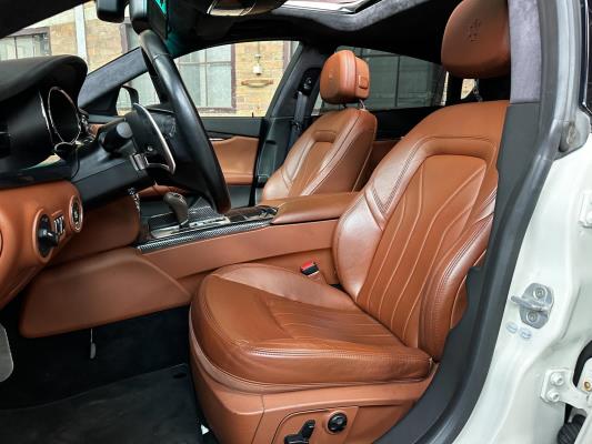 Maserati Quattroporte GTS 3.8 V8 531pk 2013 (CARBON) (29.000 KM)