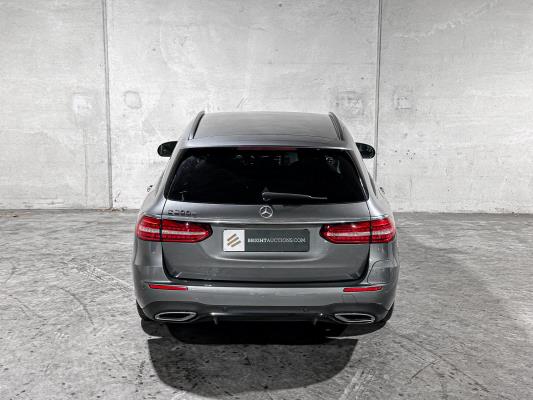 Mercedes-Benz E300 e Business Solution AMG 320pk 2022 (Origineel-NL & 1 Eigenaar) Plug-In Hybrid E-klasse Estate 9G-TRONIC, N-863-TR