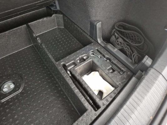 Volkswagen Tiguan Allspace R-Line Business 1.5 TSI DSG 150pk 2023 (Origineel-NL), T-762-FS