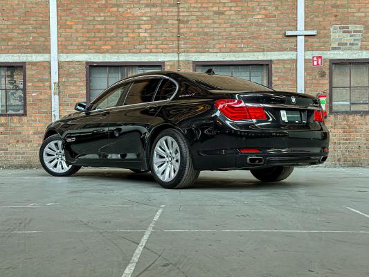 BMW ActiveHybrid7 F04 4.4 V8 7-serie 465pk 2011 -Youngtimer-