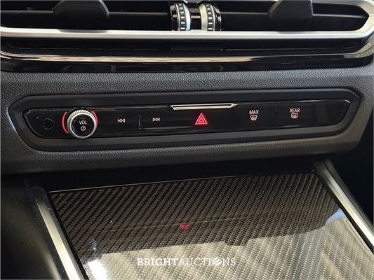BMW 330e Touring 292pk 2023 (Origineel-NL) 3-Serie, T-265-ND