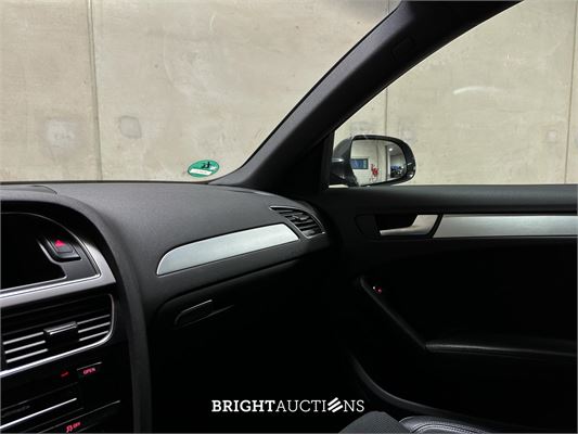 Audi A4 Avant 1.8 TFSI S Edition 120pk 2013 (Origineel-NL), 26-ZRP-1