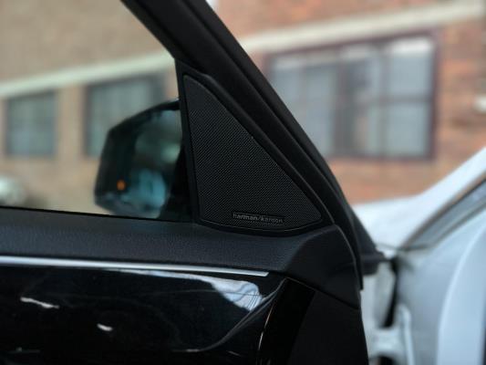 Mercedes-Benz E63 AMG 6.3 V8 -CARBON- 525pk 2010 (Origineel-NL), 47-LKB-6