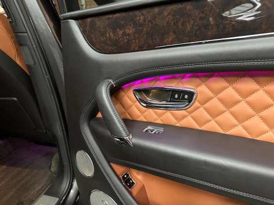 Bentley Bentayga Hybrid 3.0 340pk 2020