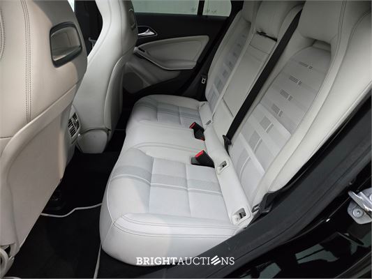 Mercedes-Benz CLA180 Shooting Brake Prestige 123pk 2018 CLA-Klasse, T-073-TK