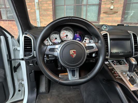 Porsche Cayenne GTS 4.8 V8 420pk 2013