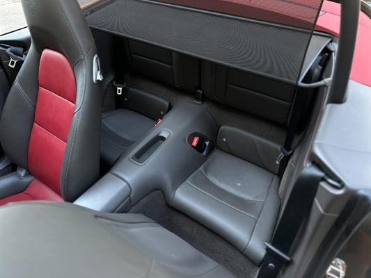 Porsche 911 991 Turbo S 3.8 6-cilinder Cabrio 560pk 2014 (Origineel-NL), NL-kenteken