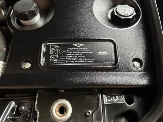 Bentley Arnage 6.8 V8 Red Label 405PK 2001 (Origineel-NL), 31-GN-KD