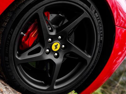 Ferrari 458 4.5 V8 Italia 578pk 2010, JHZ-39-P