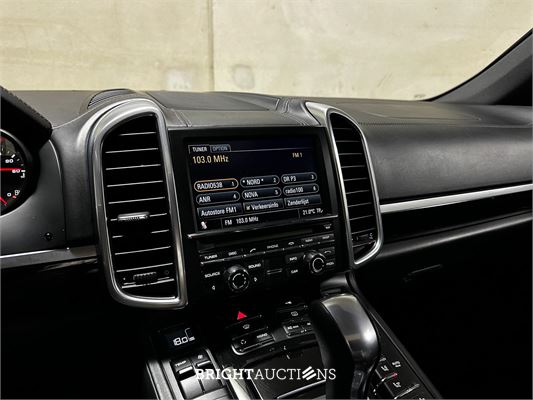 Porsche Cayenne S 4.8 V8 400pk 2011, HFZ-55-K
