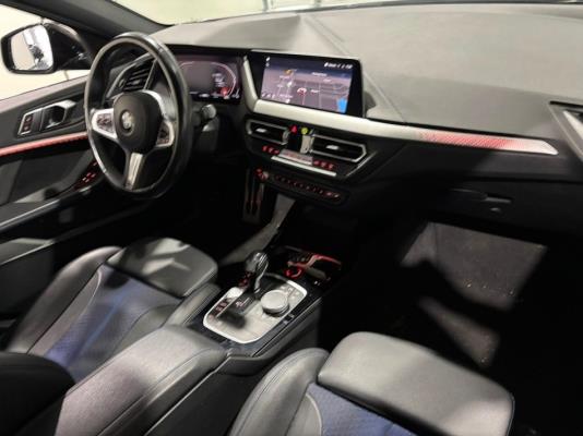 BMW 118i 1-serie Business Edition Plus M-pakket 136pk 2021 (Origineel-NL) 1-Serie, L-176-BB
