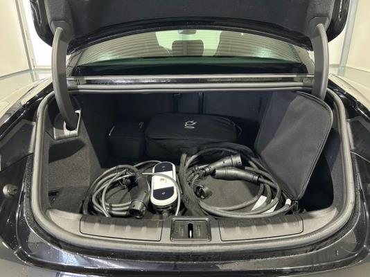 Porsche Taycan Performance Plus 93 kWh 381pk 2023, S-120-GD