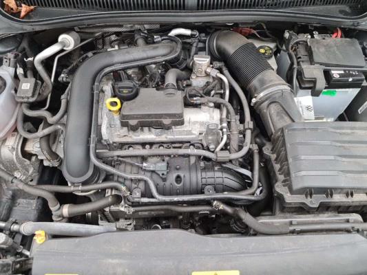 Volkswagen Polo Life 1.0 TSI 95pk 2022 (Origineel-NL), R-053-XK