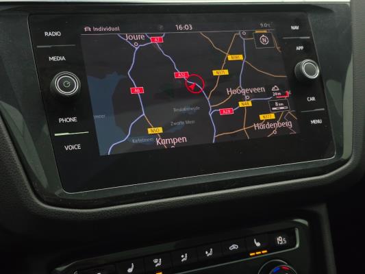 Volkswagen Tiguan ACT Highline Business R 1.5 TSI 150pk 2019 (Origineel-NL), ZB-318-G