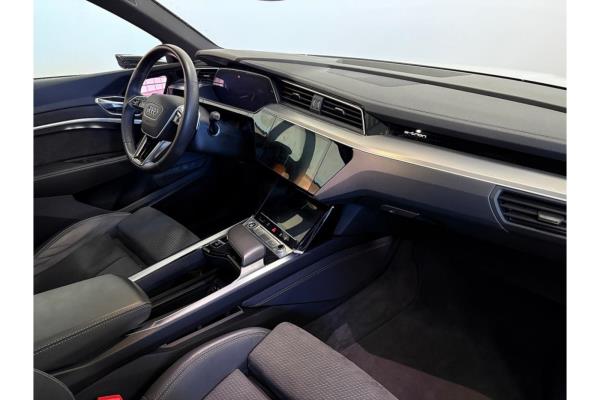 Audi e-tron 55 S edition Quattro 95 kWh 408pk 2022 (Origineel-NL), S-713-BN