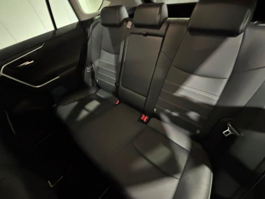 Toyota RAV4 Hybrid 2.5 AWD 352pk 2022 (Origineel-NL), P-221-SF