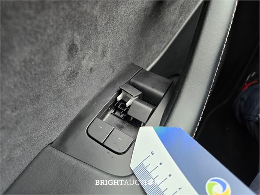 Tesla Model Y Long Range AWD 75 kWh 351pk 2021, R-745-PT