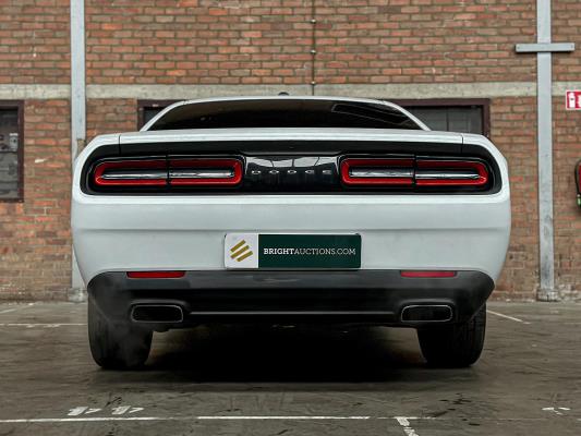 Dodge Challenger 3.6 V6 305pk 2016