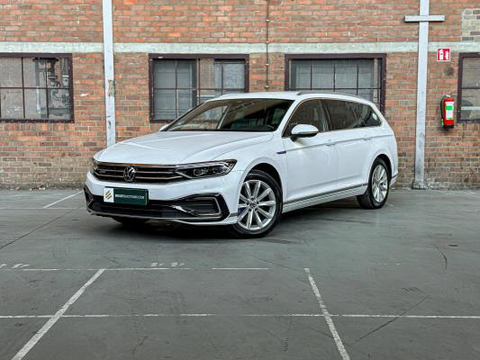 Volkswagen Passat Variant 1.4 TSI PHEV GTE Business 156pk 2021 (Origineel-NL+1e eigenaar), K-814-XG