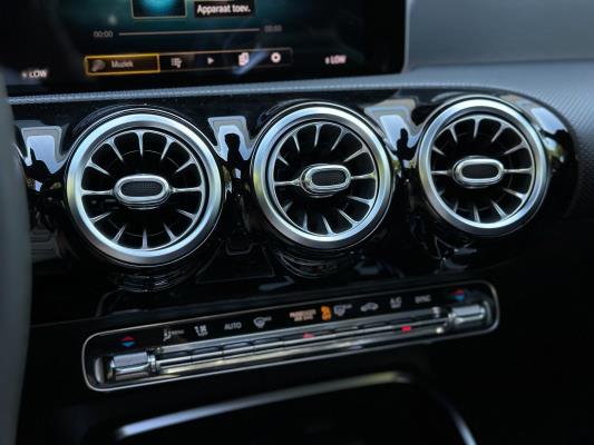 Mercedes-Benz CLA45 S 4Matic+ Premium Plus CLA-klasse 421pk 2020, NL-Kenteken