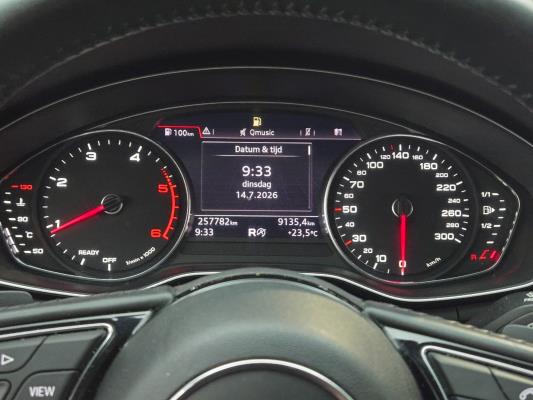 Audi A4 Avant 2.0 TDI 150pk 2018, R-746-DX