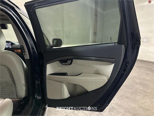 Volvo XC70 2.0 D4 FWD Momentum 181pk 2014 (Origineel-NL) Automaat, 2-XLB-00