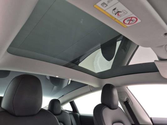 Tesla Model 3 Standard PLUS RWD 238pk 2022