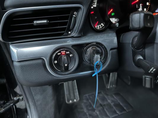 Porsche 911 Carrera 4 991 3.4 349pk 2013, Z-604-PP