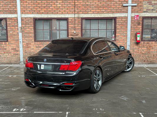 BMW ActiveHybrid7 F04 4.4 V8 465pk 2011