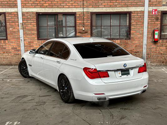 BMW ActiveHybrid7 F04 4.4 V8 465pk 2011 F04 Youngtimer