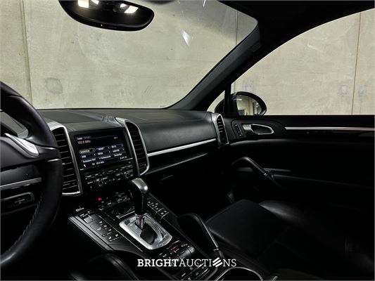 Porsche Cayenne S 4.8 V8 400pk 2011, HFZ-55-K