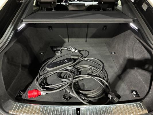 Audi e-tron Sportback 55 quattro Business edition 95 kWh 408pk 2020 (Origineel-NL+1e eigenaar), K-601-GZ
