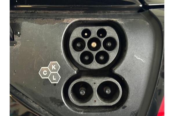Tesla Model Y Long Range AWD 75 kWh 2023 (Origineel-NL), S-889-XH