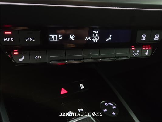 Audi Q4 e-tron 40 Advanced edition 77 kWh 204pk 2023 (Origineel-NL), S-421-NX