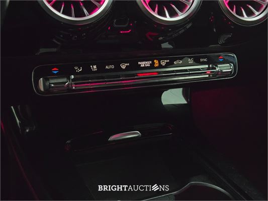 Mercedes-Benz A200 Business Solution AMG 163pk 2019 (Origineel-NL) A-klasse, XJ-315-N