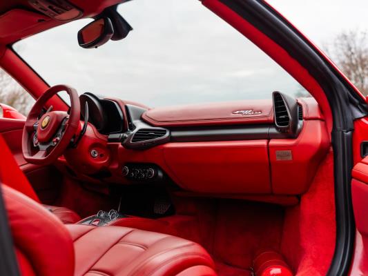 Ferrari 458 4.5 V8 Italia 578pk 2010, JHZ-39-P