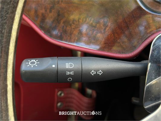 Morgan Plus 8 4.0 V8 190pk 2001, P-992-JB