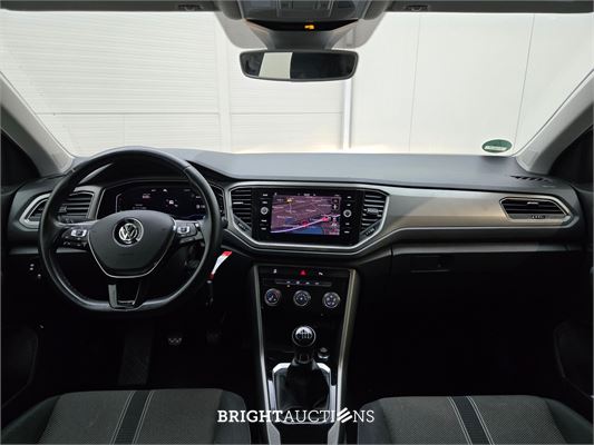 Volkswagen T-Roc Business 1.0 TSI 116pk 2020 (Origineel-NL), H-330-VJ