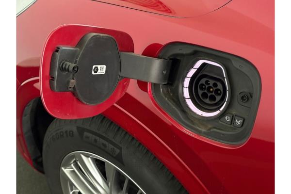 Ford Kuga PHEV Vignale 2.5 261pk 2021 (Origineel-NL), L-878-FX