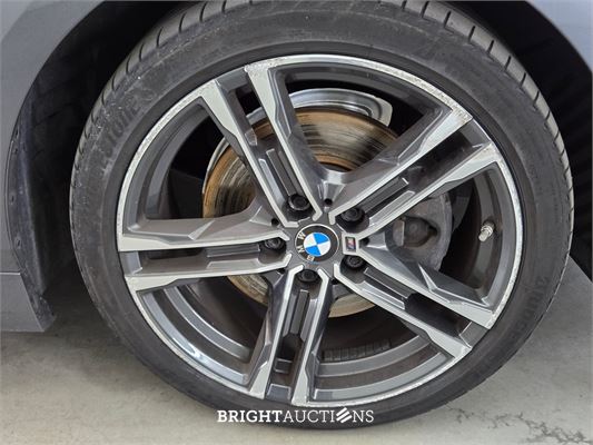 BMW 118i 1-serie High Executive 136pk 2021 (Origineel-NL) 1-Serie, L-781-BN