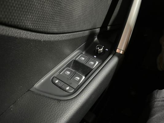 Audi Q2 30 Advanced edition TFSI 110pk 2022 (Origineel-NL), R-409-TP