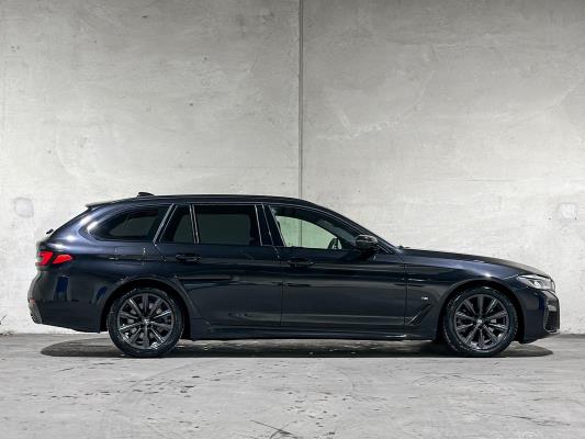 BMW 520i Touring High Executive Edition M-Sport 184pk 2021 (Origineel-NL) 5-Serie G31, L-194-JX