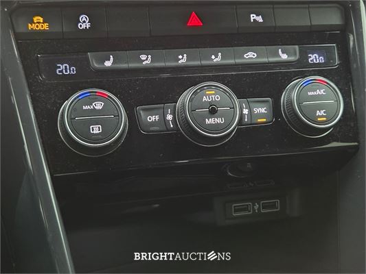 Volkswagen T-Roc Sport Business R 1.5 TSI 150pk 2019, K-189-NZ